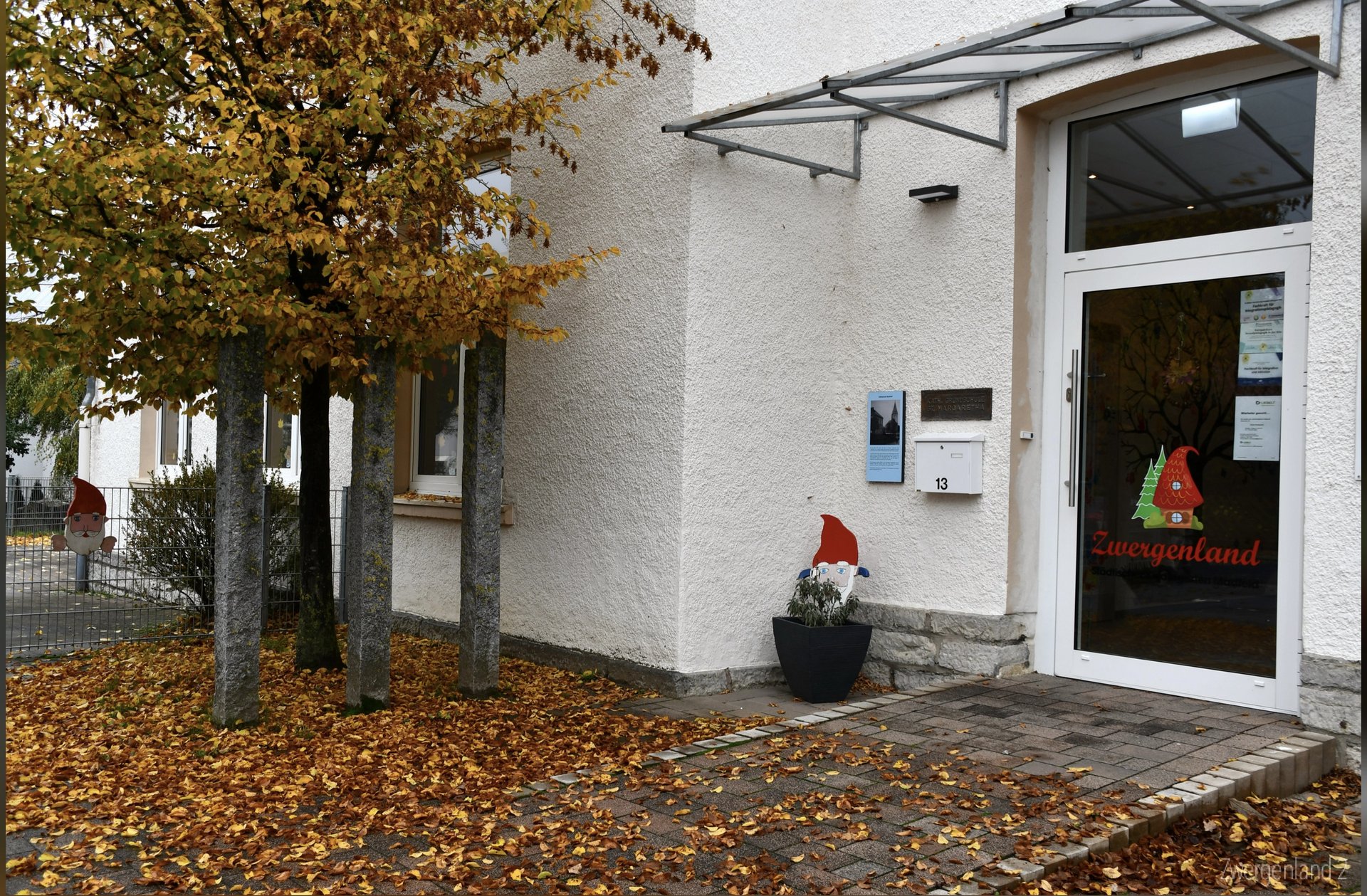 Eingang Zwergenland 2